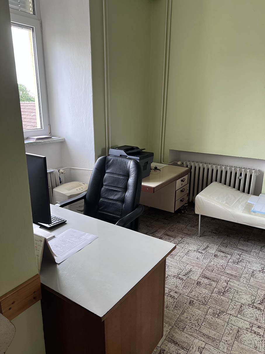 Gallery Item 1 copy copy copy copy